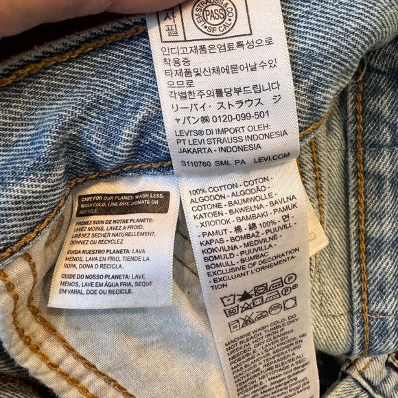 Levi's Icon Denim Mini Skirt Woven Minutes Sz 27 Button Fly - Picture 8 of 9